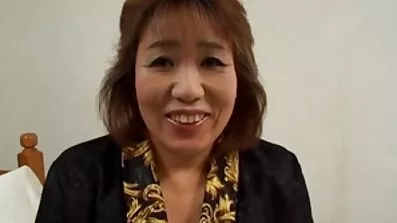 Busty blond spetsar fitta på stora kuk porr mogna damer av utvalda