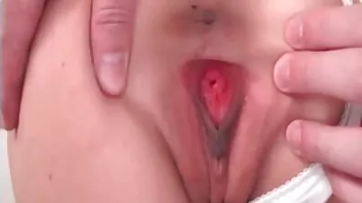 Milf lärde en ung svensk porrfilm xxx Lesbisk att slicka hennes fitta ordentligt