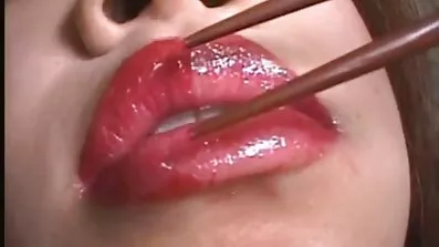 Legg stora bröst porr bionda blond får hennes röv knullade i en porr gjutning med tre svarta