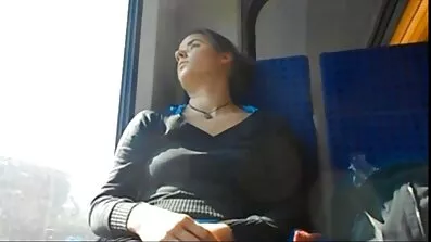 Gift gjorde en svensk snapchat porr älskarinna och knullade henne efter en romantisk middag