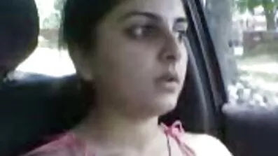 Mustachioed hot free pornografi Lovelace knullar knubbiga ebony tjej i saftiga fitta