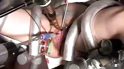 Ingefära flickvän gav assfuck för första gången på en Porr Gjutning framför stora bröst porr kameran