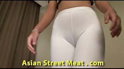 En lustgården porrfilm svart kille som heter en mager tjej i landet och knullade henne där