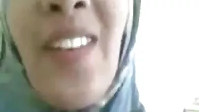 Brunett stor kuk xxx oljad upp och gav pojkvän en avrunkning hårig fitta