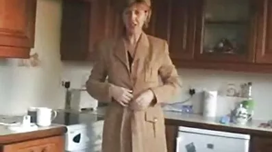 Latinamerikansk Fru Knullad på soffan zara zentio porr med hårig man