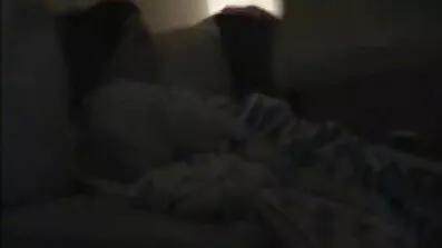 Han brände grannen i en baddräkt lustgården xxx och knullade henne i fittan